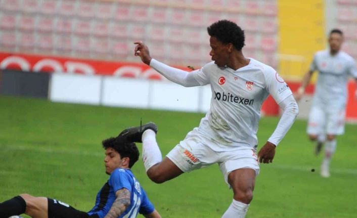 Ziraat Türkiye Kupası: DG Sivasspor: 3 - Karacabey Belediyespor: 0