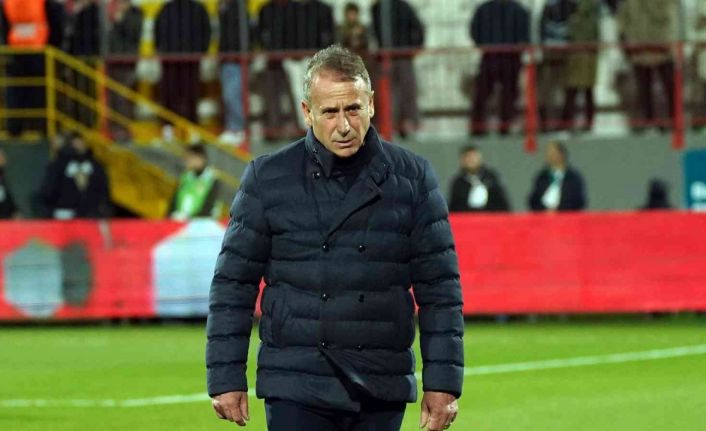 Ziraat Türkiye Kupası: Ümraniyespor: 1 - Trabzonspor: 0 (İlk yarı)