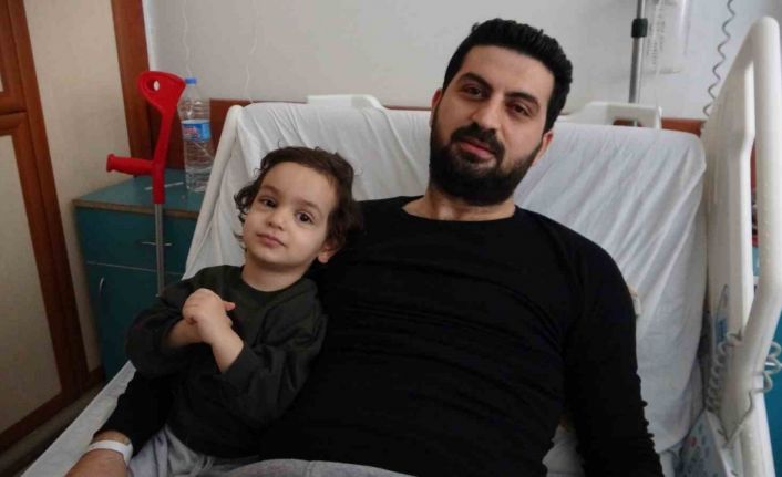 Ailesini çıkardı, kendisi son anda yaralı kurtuldu: “Oğlum yatağa değse sıçrıyorum”