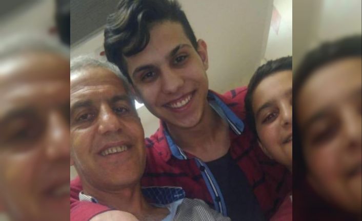 Almanya’dan izne geldi, araba almak için gittiği Hatay’da babasıyla enkaz altında kalarak hayatını kaybetti