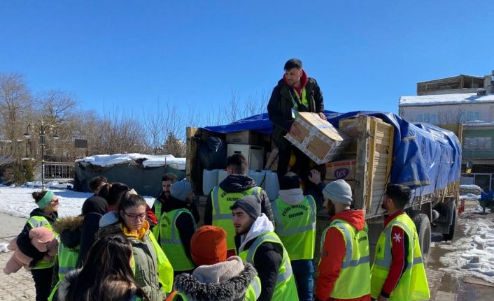 Atatürk Üniversitesi psikososyal destek ekibi ile 5. yardım tırı deprem bölgesine ulaştı