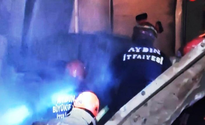 Aydın Büyükşehir Belediyesi ekipleri, Hatay depremlerinin ardından bölgede çalışmalarını sürdürüyor