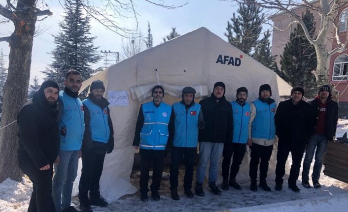 Aydın İl Müftülüğü deprem bölgesinde mescid çadırı inşa ederek ibadet imkanı sağladı