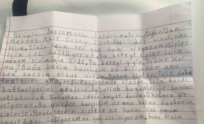 Aydınlı ilkokul öğrencisinden duygulandıran not: "Bu bereyi giyip, üşüme olur mu?"