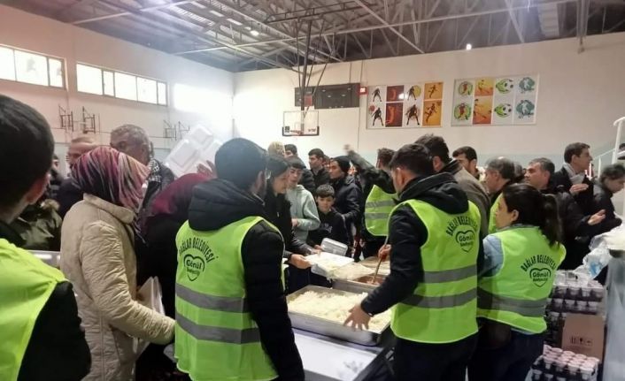 Bağlar Belediyesinden 25 bin deprem mağduruna barınma, yemek ve sosyal destek