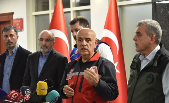 Bakan Kirişci: "Depremzedelere 3 ay süresince gıda maddeleri TMO tarafından karşılanacaktır"