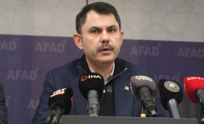 Bakan Kurum: "Cumhuriyet tarihinin en büyük afet konut seferberliğini başlatmış olacağız"