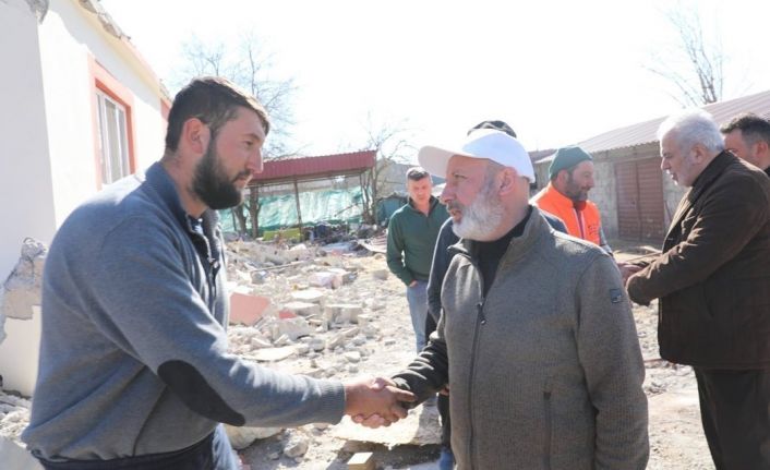 Başkan Çolakbayrakdar, bu seferde meclis üyeleriyle deprem bölgesinde