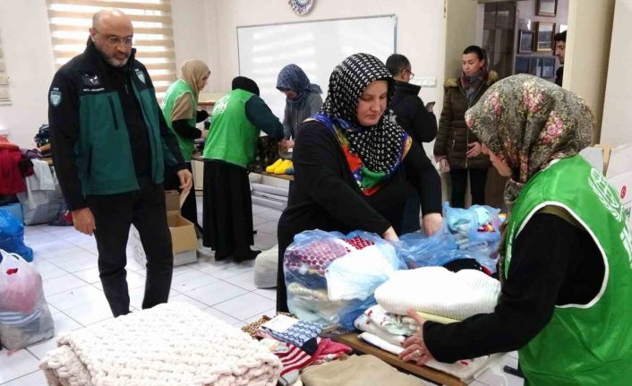 Başkan Yenipazar: "Yardım sürecini rehavete kapılmadan ve artırarak devam ettirmemiz gerekiyor"