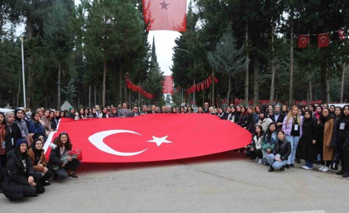 Başkan Yılmaz: "Bilgi çağının bütün gelişmişliklerini kullanabilen bir nesil hedefliyoruz"