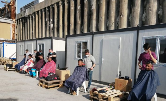 Bolu’dan Hatay’a giden gönüllü berberler hizmete başladı