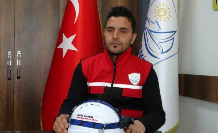 Çinli ekibe otlu peynir ikram eden arama kurtarma görevlisi konuştu