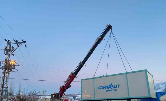 Deprem bölgesine konteyner desteği