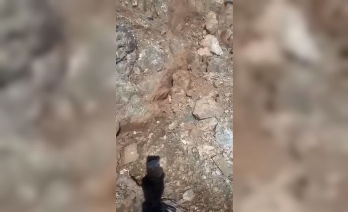 Elazığ’da zemin sıvılaşmasının ardından bu kez de dağlardaki çatlaklar dikkat çekti