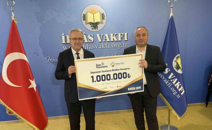 İhlas Pazarlama, evleri enkaz altında kalan müşterilerinin tüm borçlarını siliyor