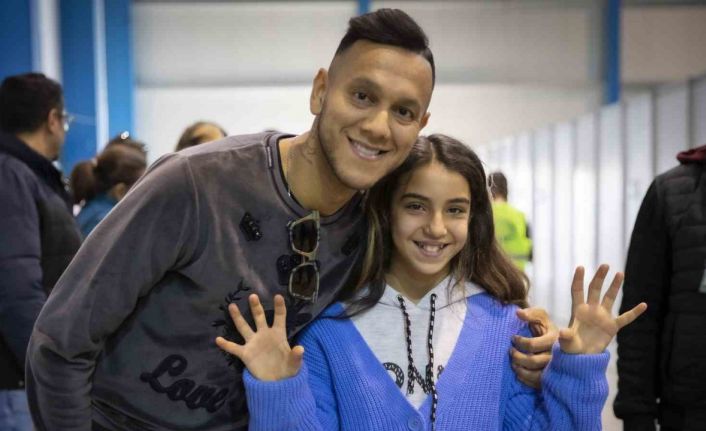 Josef de Souza, depremde ailesini kaybetmiş 1 kız çocuğu evlat edinecek