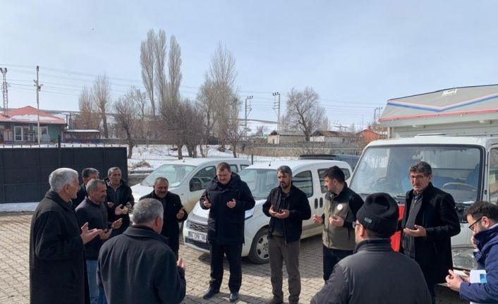 Kars’tan deprem bölgesine yardımlar sürüyor