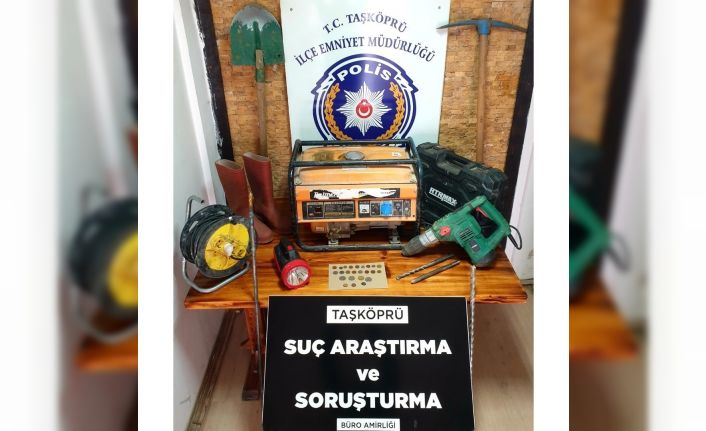 Kastamonu’da çok sayıda tarihi eser ele geçirildi