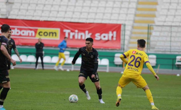 Konyaspor ile Afyonspor dostluk maçında karşılaştı