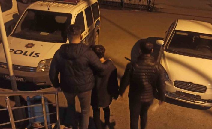 Motosiklet hırsızları yakalandı