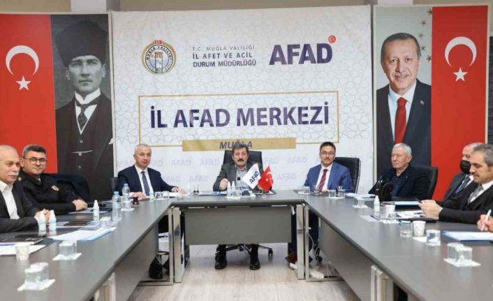 Muğla’da deprem bölgesine yönelik çalışmalar ve yardımlar artarak devam ediyor