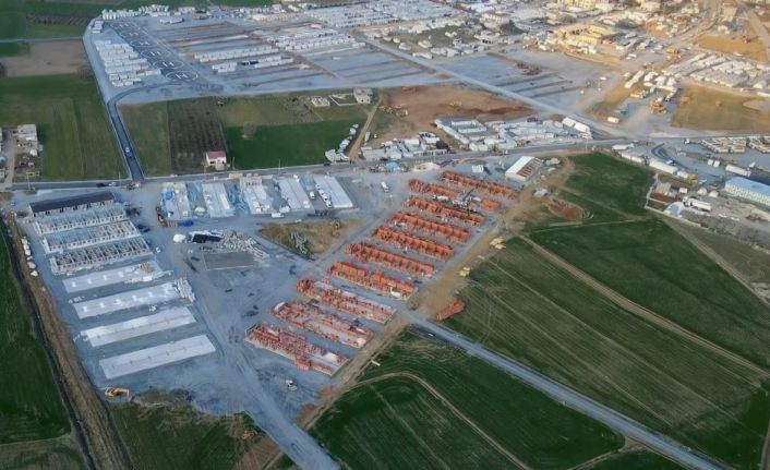 Nurdağı’nda yığma yapı, konteyner kent ve prefabrik ev çalışmaları hız kazandı