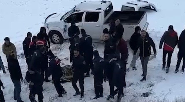 Oğlu ve gelinini Rize’ye getirmek için deprem bölgesine giden baba Sivas’taki kazada hayatını kaybetti