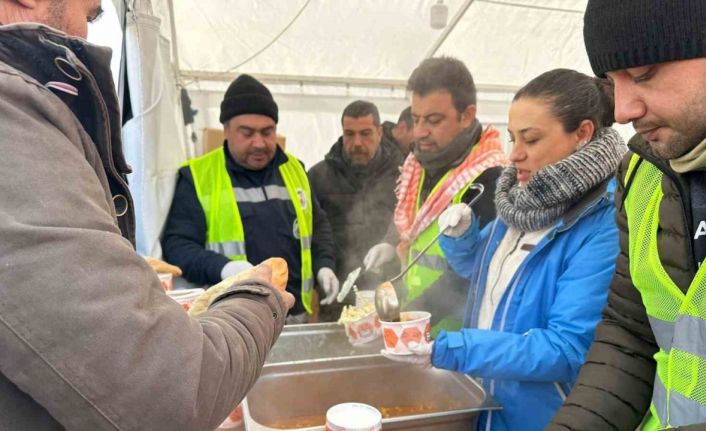 Selçuk Belediye Başkanı Sengel: "Ben dönüyorum ama yüreğim ve aklım Malatya’da”