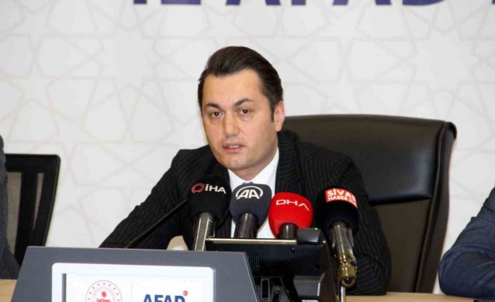 Sivas Vali Vekili Öztürk: “Sivas’ta 4 bin 189 depremzede taburcu edildi, 10 vatandaşımız hayatını kaybetti”