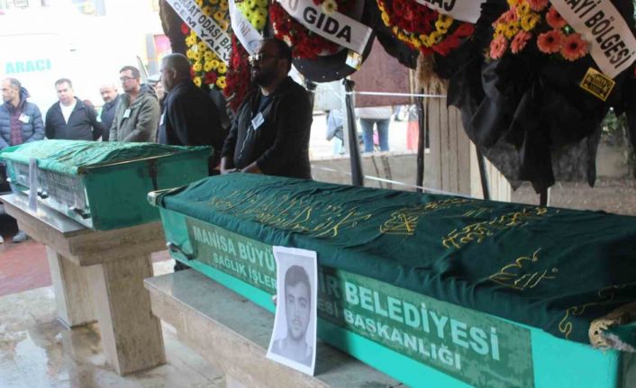 Sondaj kuyusunda hayatını kaybeden oğlu ve torunu için anasınıfı yaptırıyor