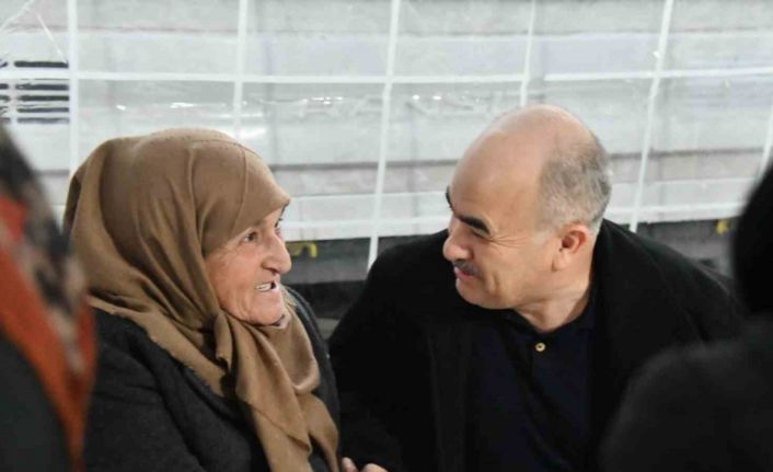 Vali Dağlı: "STK’lar vatandaşların destekleriyle deprem bölgesinde önemli çalışmalar gerçekleştirdi"