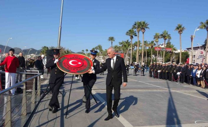 18 Mart Şehitler Günü programı Marmaris’te çelenk sunma töreni ile başladı