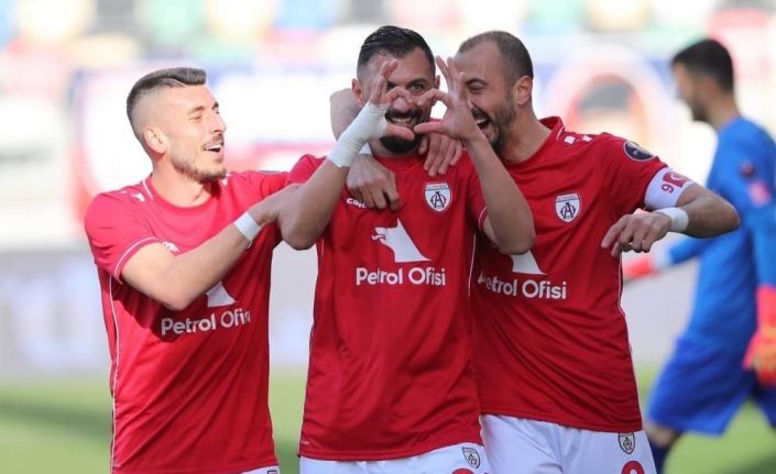 Altınordu’da Ali Özgün performansıyla dikkat çekiyor