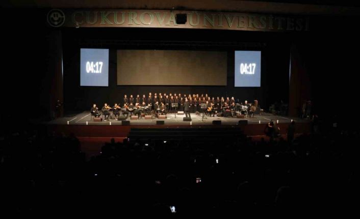 Antakya Medeniyetler Korosu, Adana’da depremden sonra ilk kez seyirci karşısına çıktı