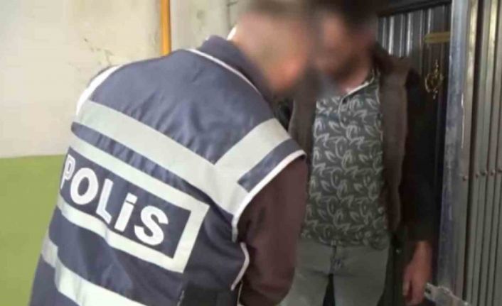 Aranan şahıslara 89 polis ile şafak operasyonu: 15 gözaltı