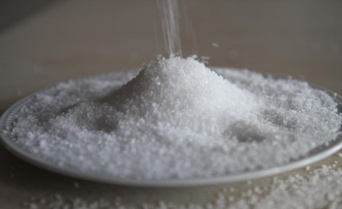 Aşırı tuz tüketimi kalp hastalığı, felç ve erken ölüm riskini artırır