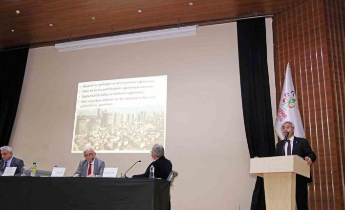 Ataşehir’de “Deprem Ve Afetlere Hazırlık” bilgilendirme toplantısı gerçekleştirildi