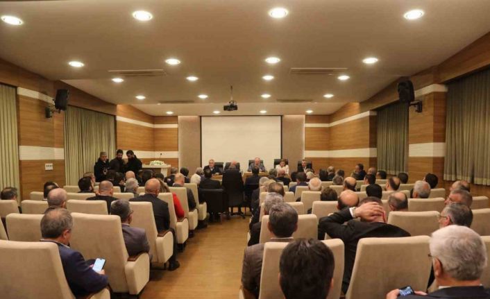 Bakan Varank, 200 dükkan yapımı için bakanlık, büyükşehir ve valilik ortak çalışacak