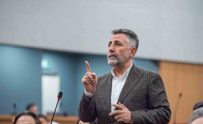 Bayraklı Belediye Başkanı Sandal: "Sesimiz duyulmuyor, dertlerimiz görülmüyor"