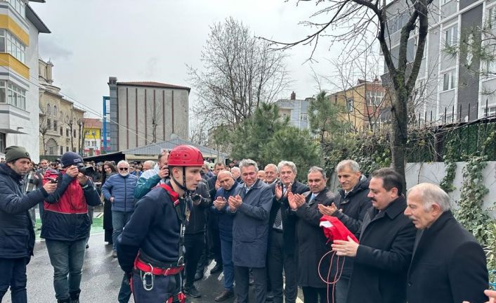 Bayrampaşa’da lisede Acil Durum ve Afet Tatbikatı gerçekleştirildi