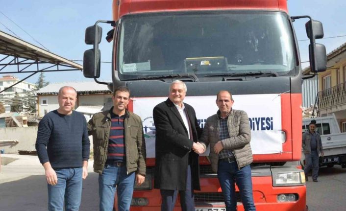 Bozüyük Belediyesi un yüklü 11’inci yardım tırı Kahramanmaraş’a yola çıktı