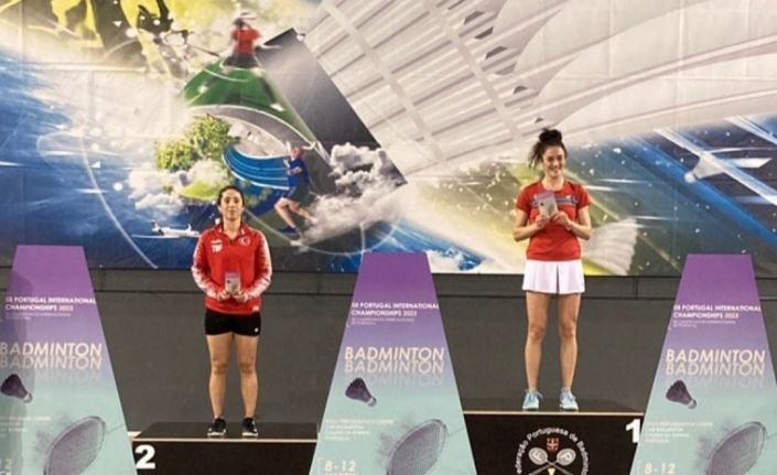 Bursa Büyükşehir Belediyesporlu Özge Bayrak Bağcı Portekiz’de gümüş madalya kazandı