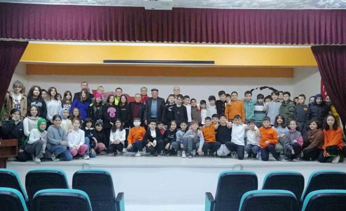 ÇAKÜ’de anlamlı konferans: ‘Yaşlılar ve saygı’ konusu konuşuldu