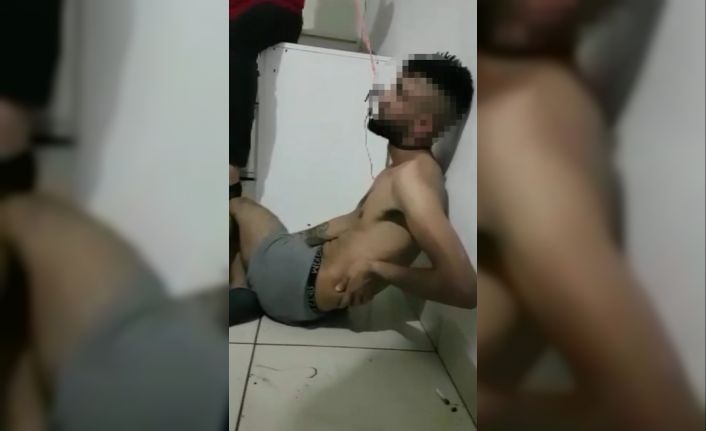 Dehşet anları: Telefon çalan şahsa bodrum katta işkence edip, kayda aldılar