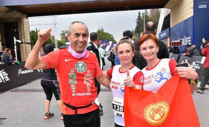 ‘Demir Adam’ Ali Bıdı sezonu madalya ile açtı