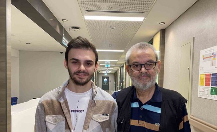 Doğum gününde oğlunun verdiği karaciğerle yaşama tutundu