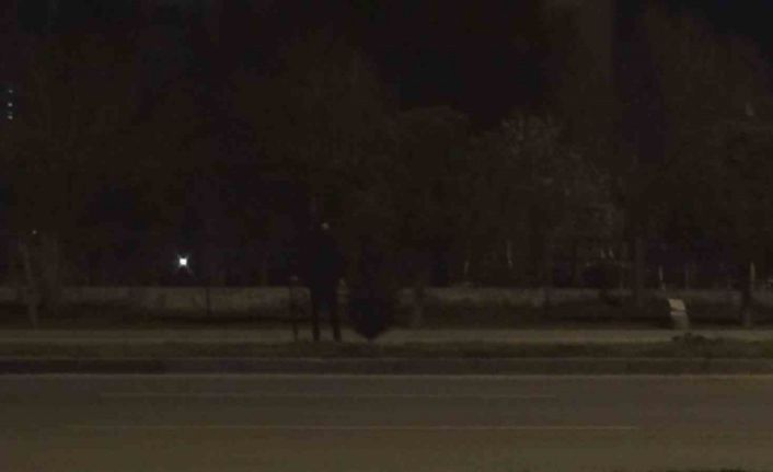 Ege Üniversitesinden randevu alamıyorum deyip tüfekle rastgele ateş açtı