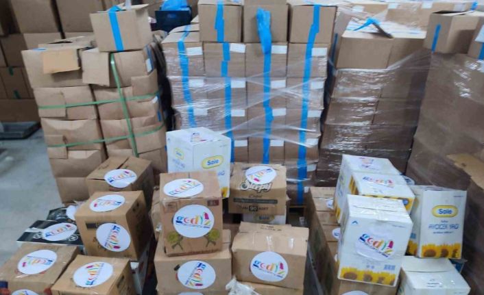 Gediz’de bağışlanan canlı hayvanların etleri kavurma yapılıp deprem bölgesine gönderildi