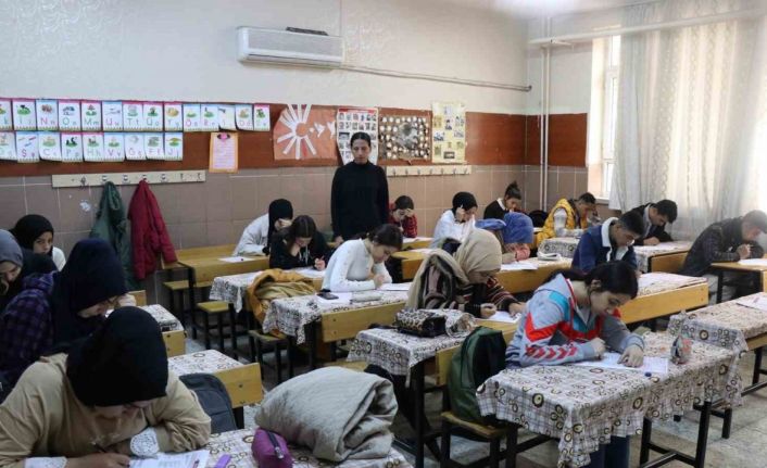 Gençler Haliliye’de yarınlara hazırlanıyor