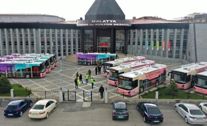 Gezici kütüphaneler deprem bölgesinde